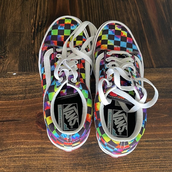 Tie Dye Vans - Picture 4 of 6
